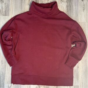Athleta Women’s Long‎ Sleeve Turtleneck Pullover Sweater Size Medium Red Fleece